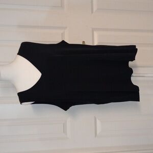 Susan graver tank top size extra large.